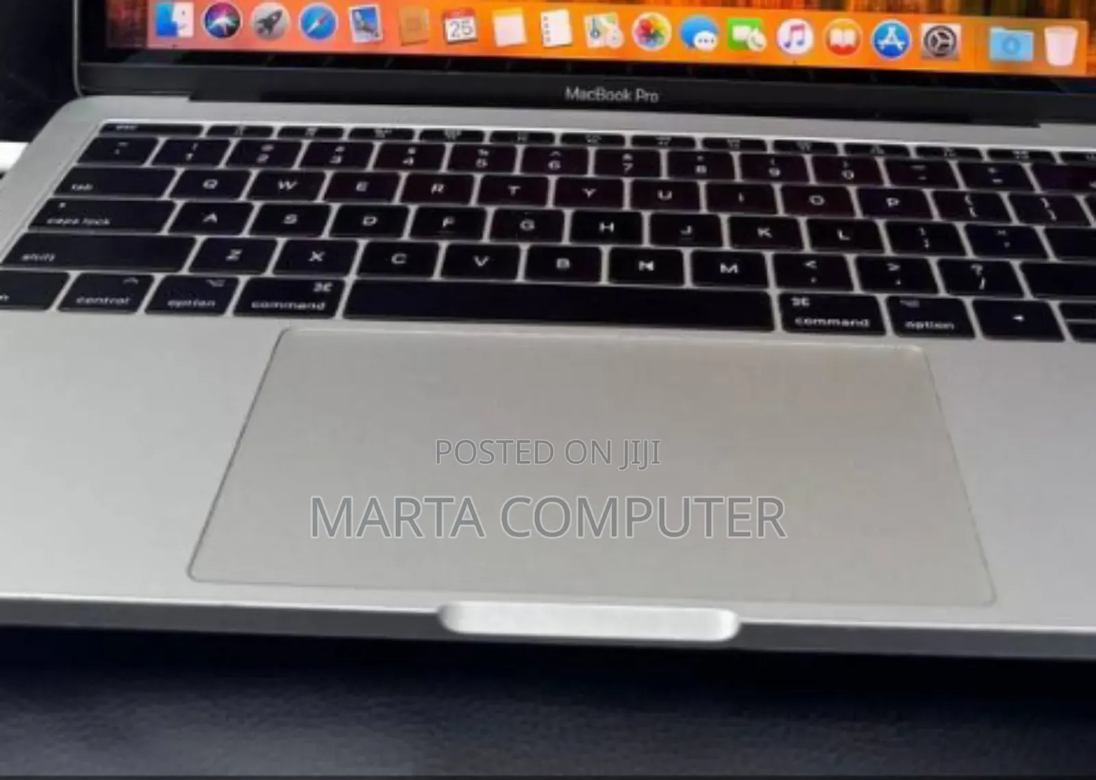 New Laptop Apple MacBook 8GB Intel Core I5 SSD 128GB
