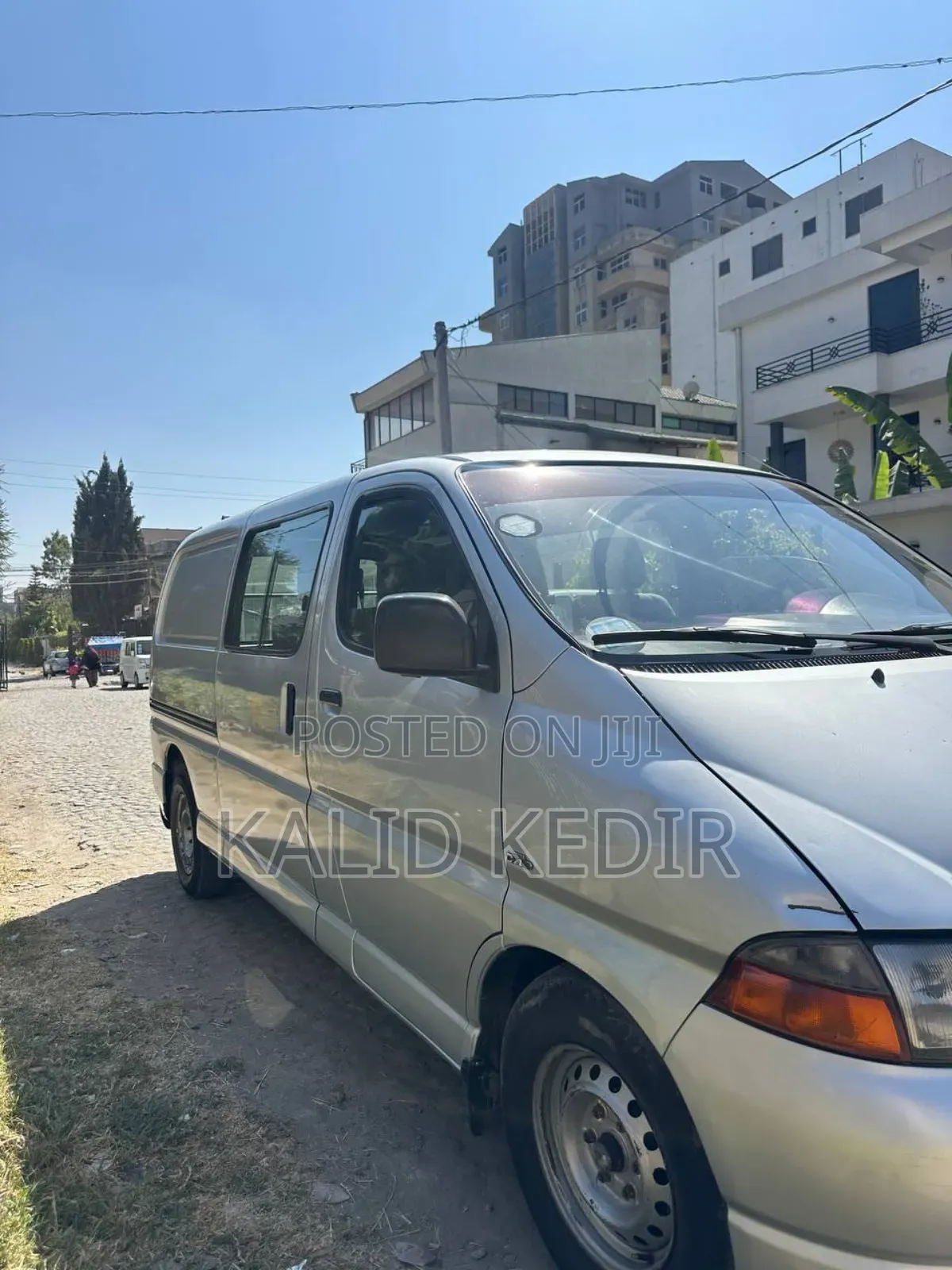 Toyota HiAce 2006 Silver