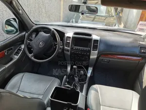 Toyota Land Cruiser Prado 3.0 D-4D 5dr 2008 Black