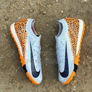 Photo - Nike Air Zoom Futsal Gray Foot Vall Shoes