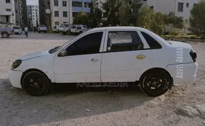 Lifan 520 2012 White