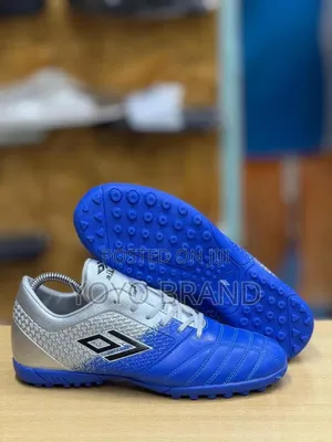 Photo - New Umbro Futsal Foot Ball Shoes