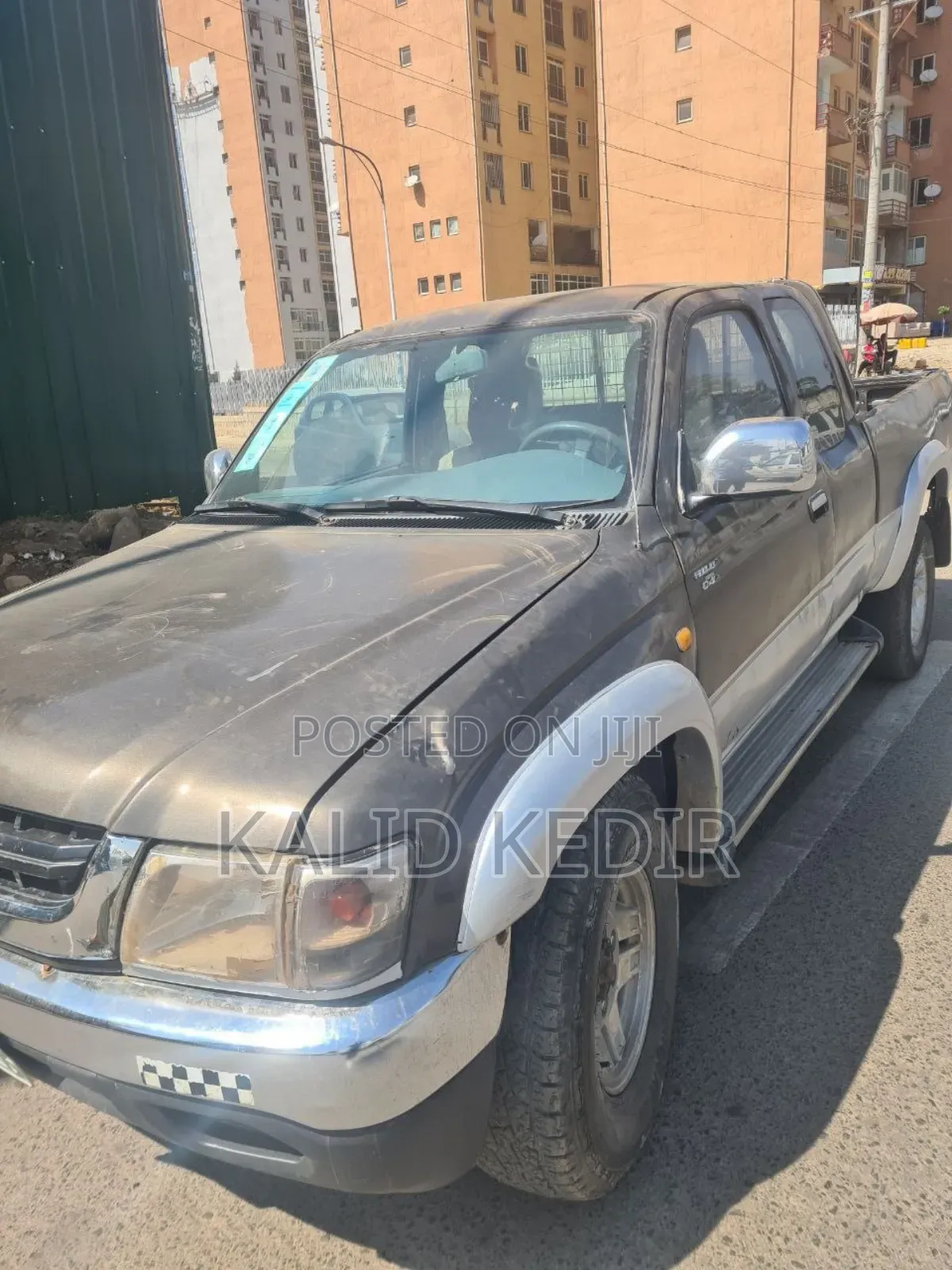 Toyota Hilux 2.5 Cab 2005 Burgundy