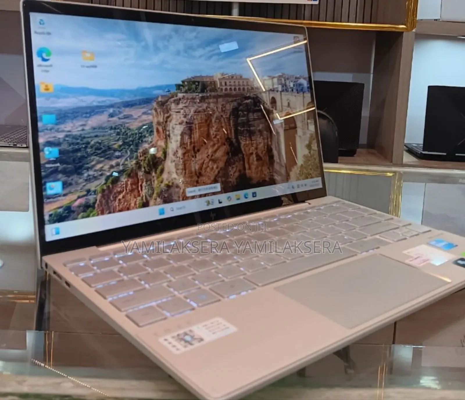 New Laptop HP Envy 13 16GB Intel Core I7 SSD 512GB