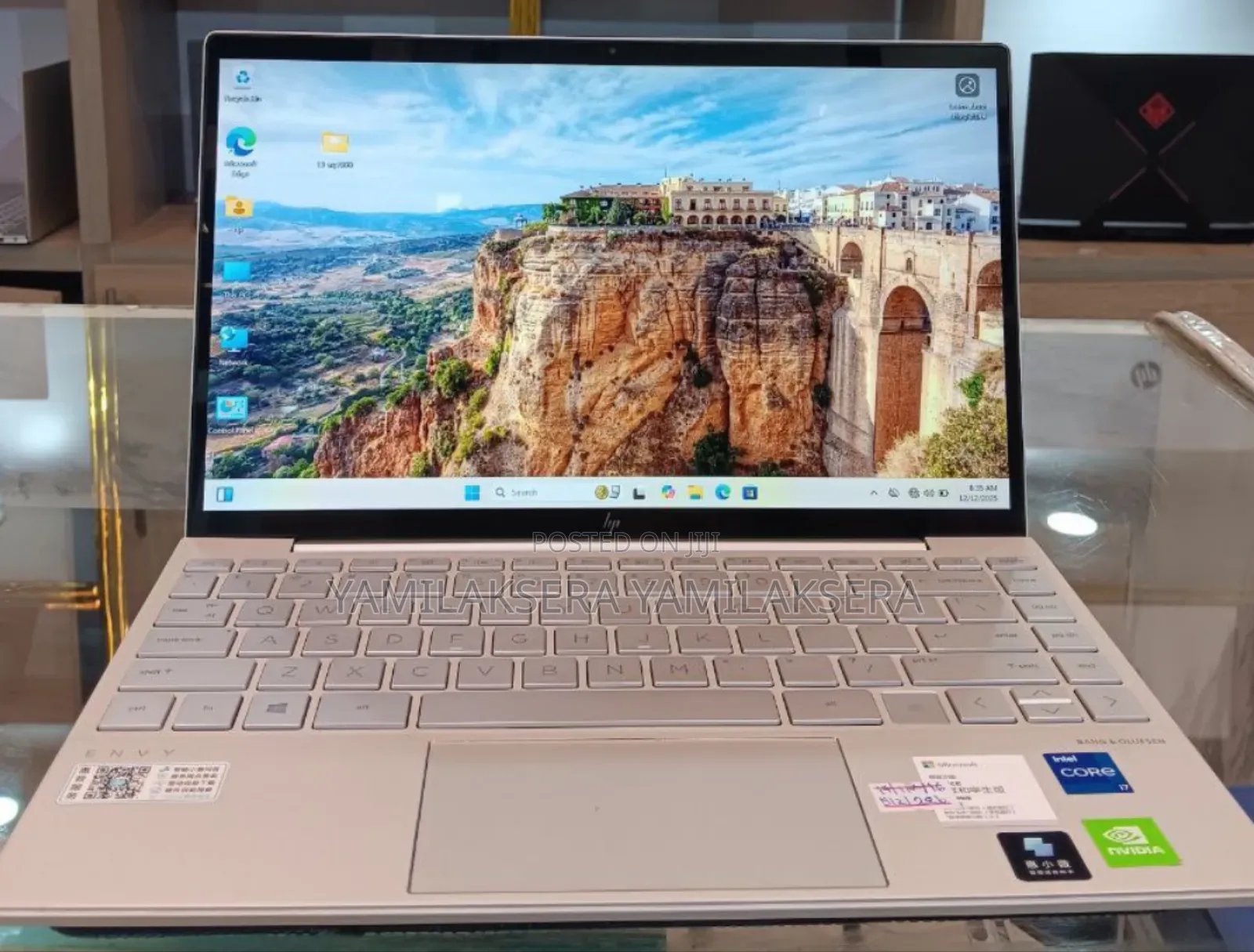 New Laptop HP Envy 13 16GB Intel Core I7 SSD 512GB