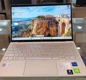 New Laptop HP Envy 13 16GB Intel Core I7 SSD 512GB