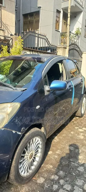 Toyota Yaris 2005 Blue