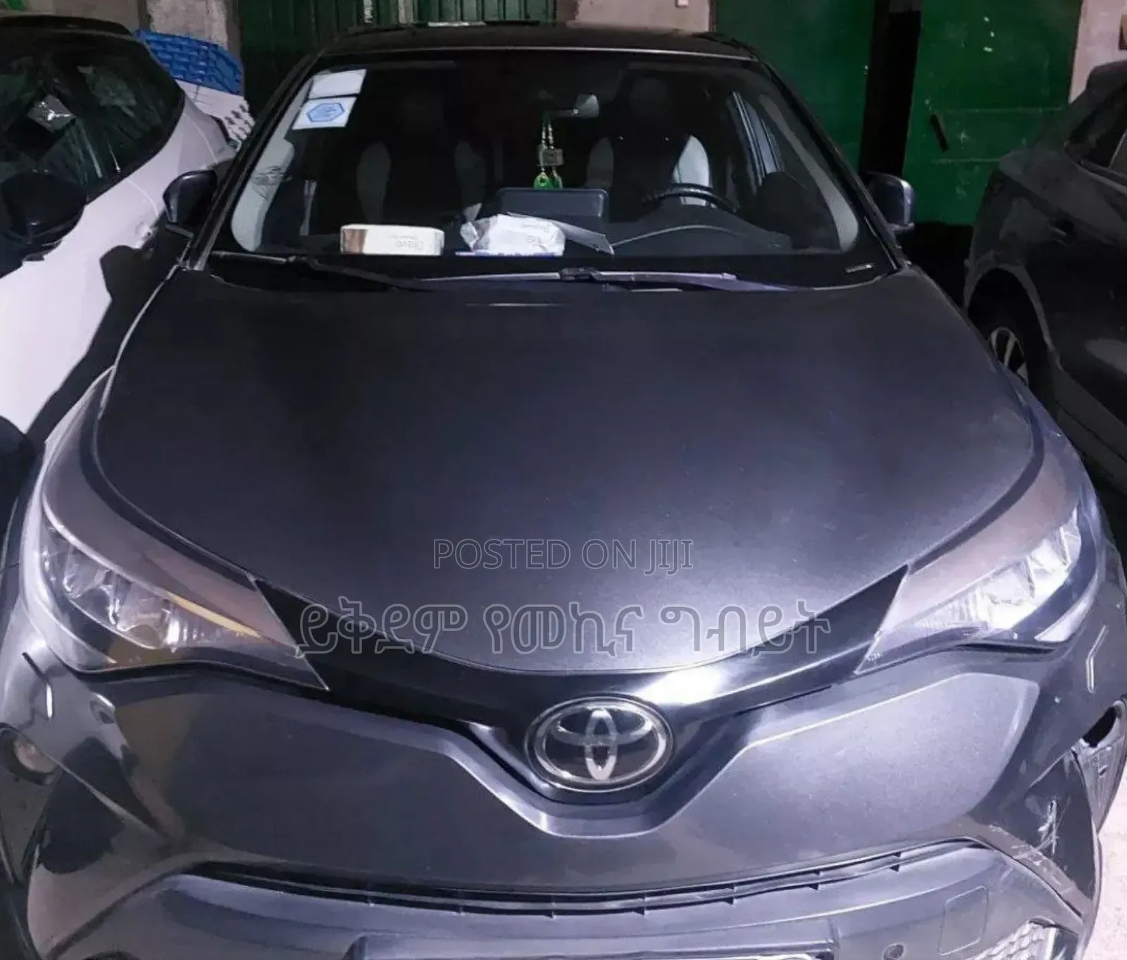 Toyota C-HR 2020 Gray