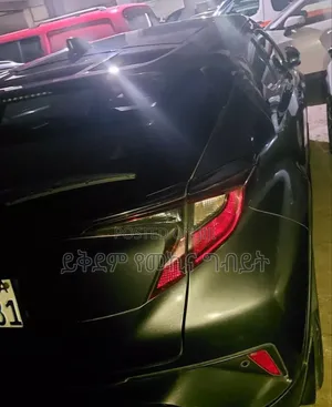 Toyota C-HR 2020 Gray