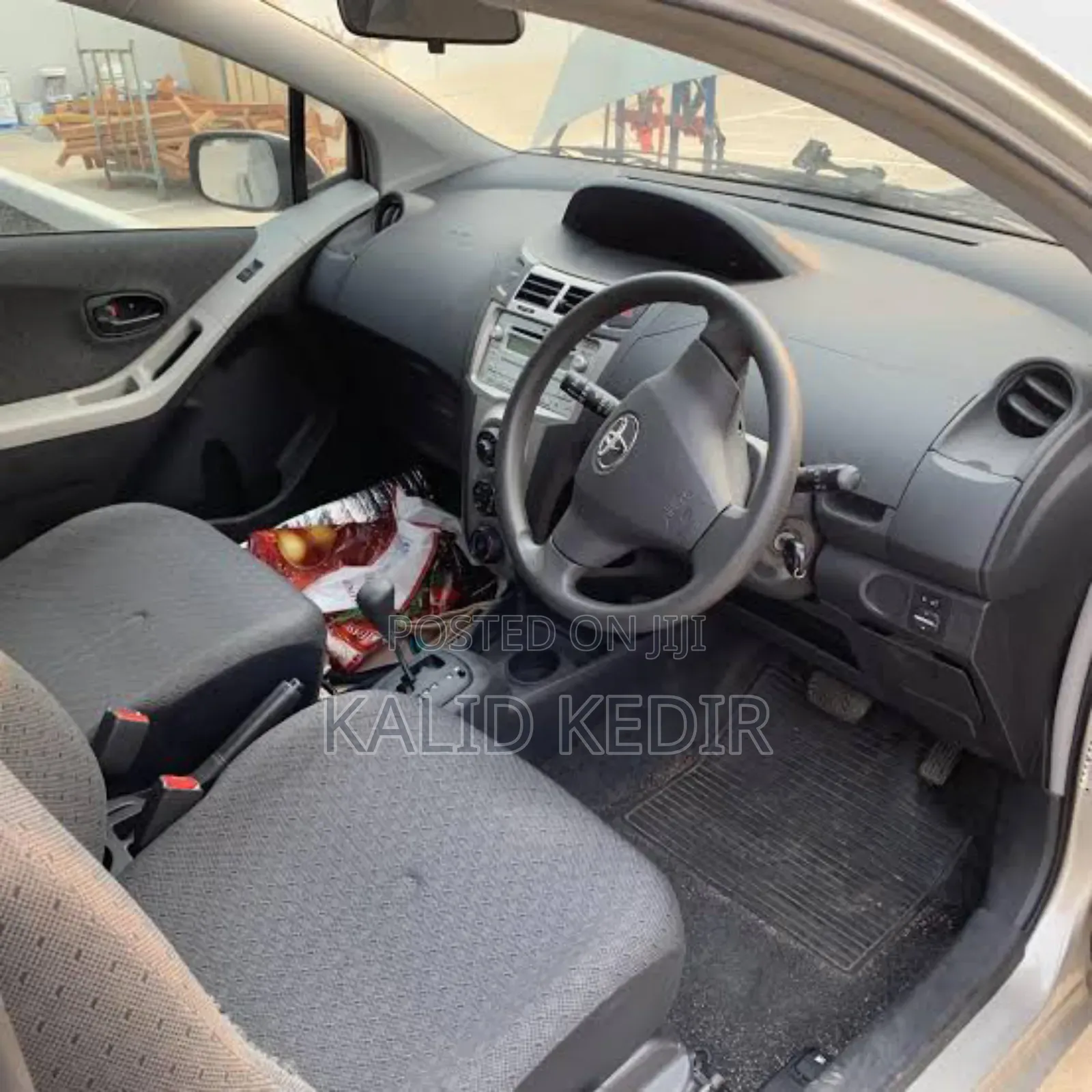 Toyota Yaris 2009 Silver