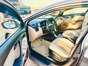 Hyundai Elantra 2014 Gray