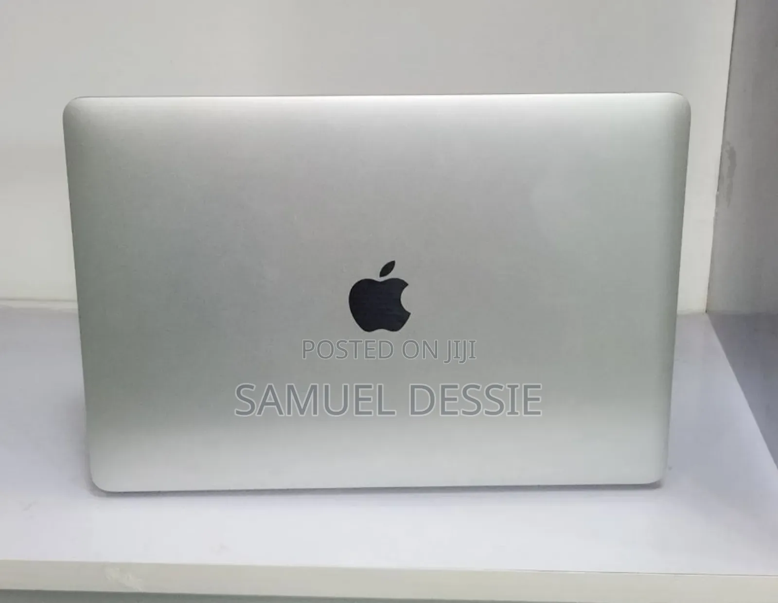 New Laptop Apple MacBook Air 2019 8GB Intel Core I5 SSD 256GB