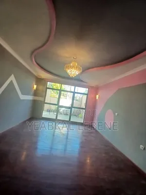 6bdrm House in Bole for sale