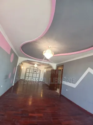 6bdrm House in Bole for sale