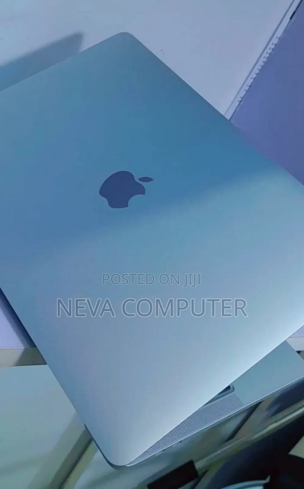 New Laptop Apple MacBook Pro M1 8GB Apple M1 Pro SSD 256GB