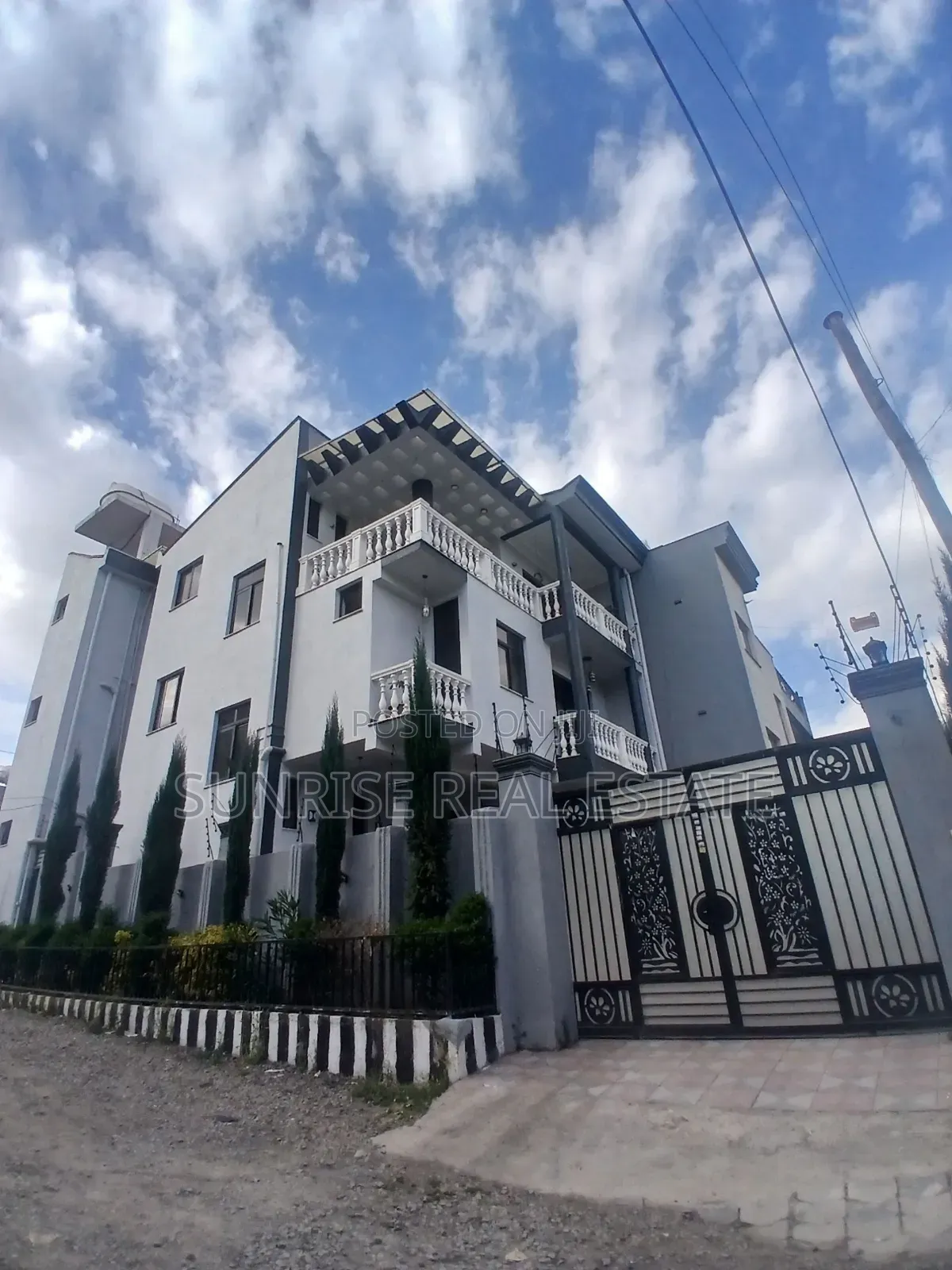 6bdrm House in Bole Bulbula for rent