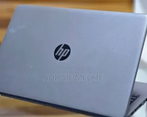 New Laptop HP Stream Notebook 8GB Intel Core I5 SSD 1T