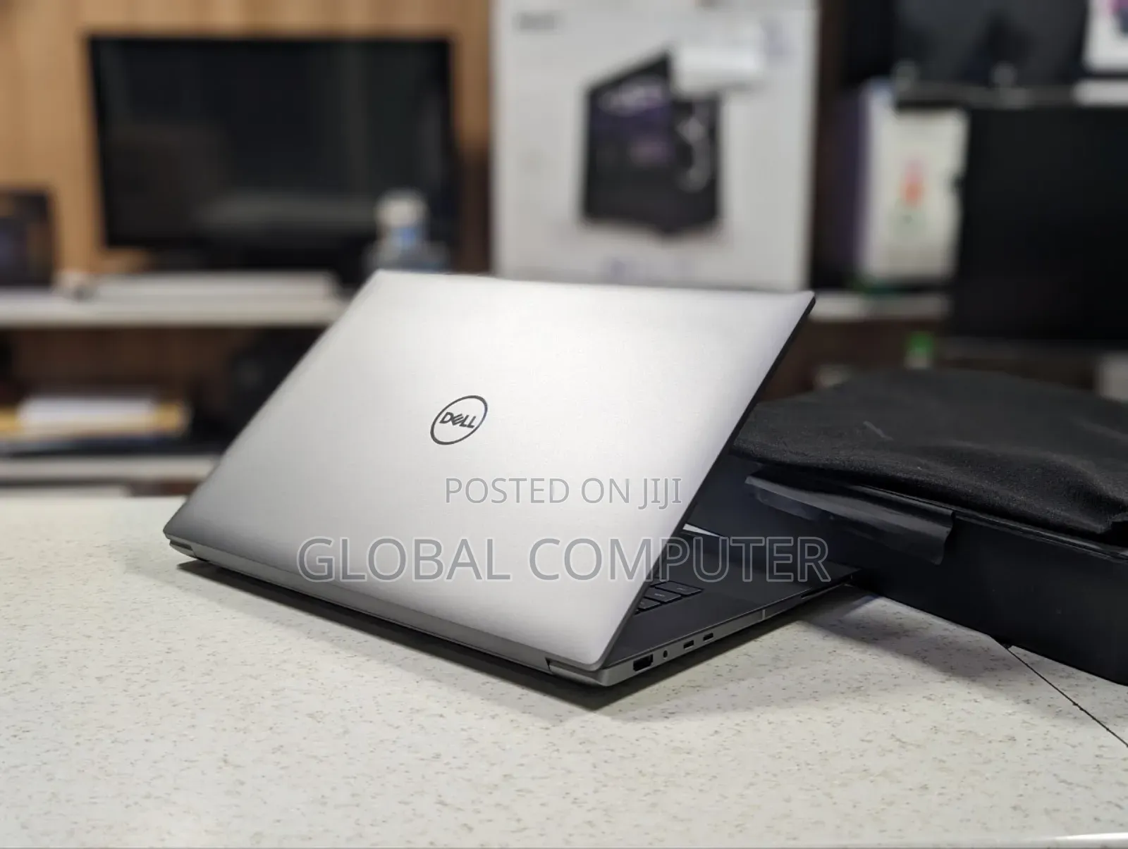 New Laptop Dell Precision 5680 16GB Intel Core I7 SSD 1T