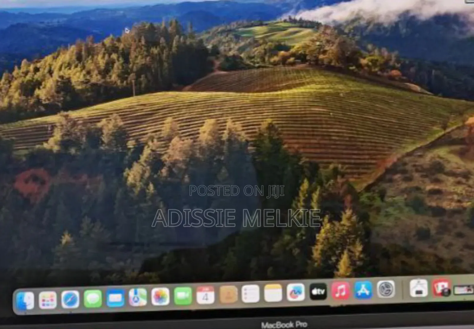 New Laptop Apple MacBook Pro 2019 32GB Intel Core i9 SSD 512GB