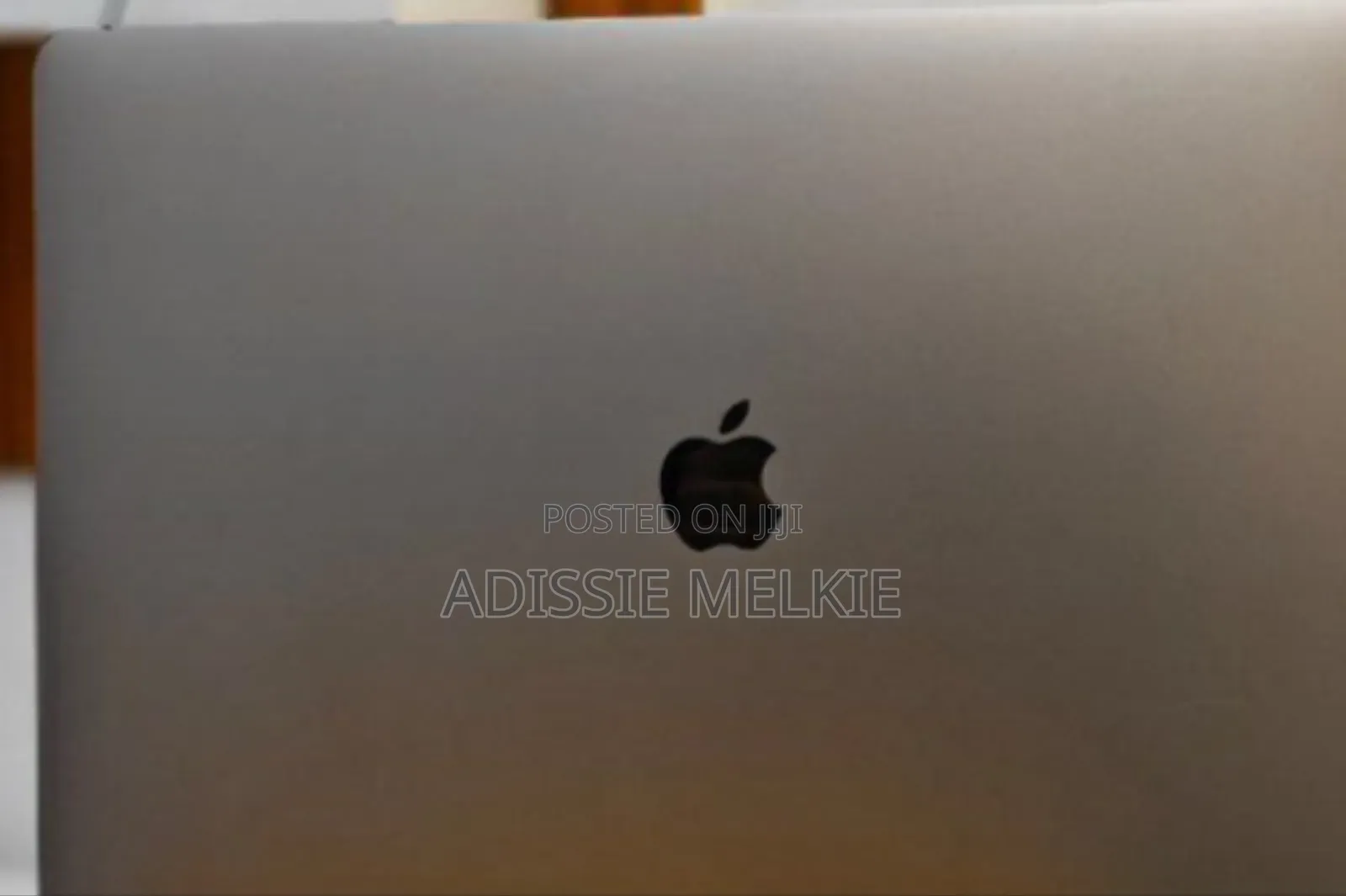 New Laptop Apple MacBook Pro 2019 32GB Intel Core i9 SSD 512GB