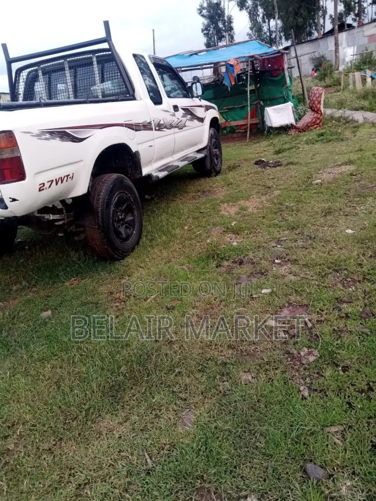 Toyota Hilux 1992 White