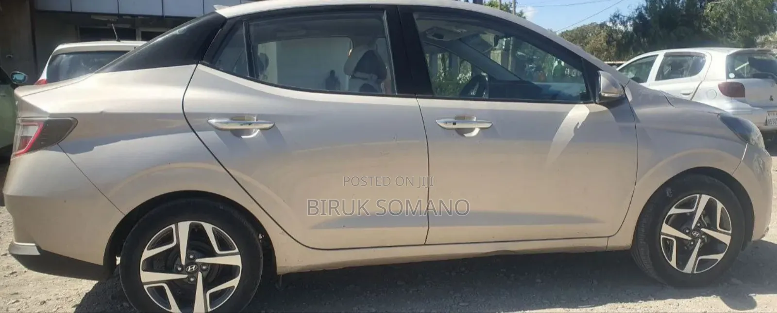 Hyundai I10 2023 Gold