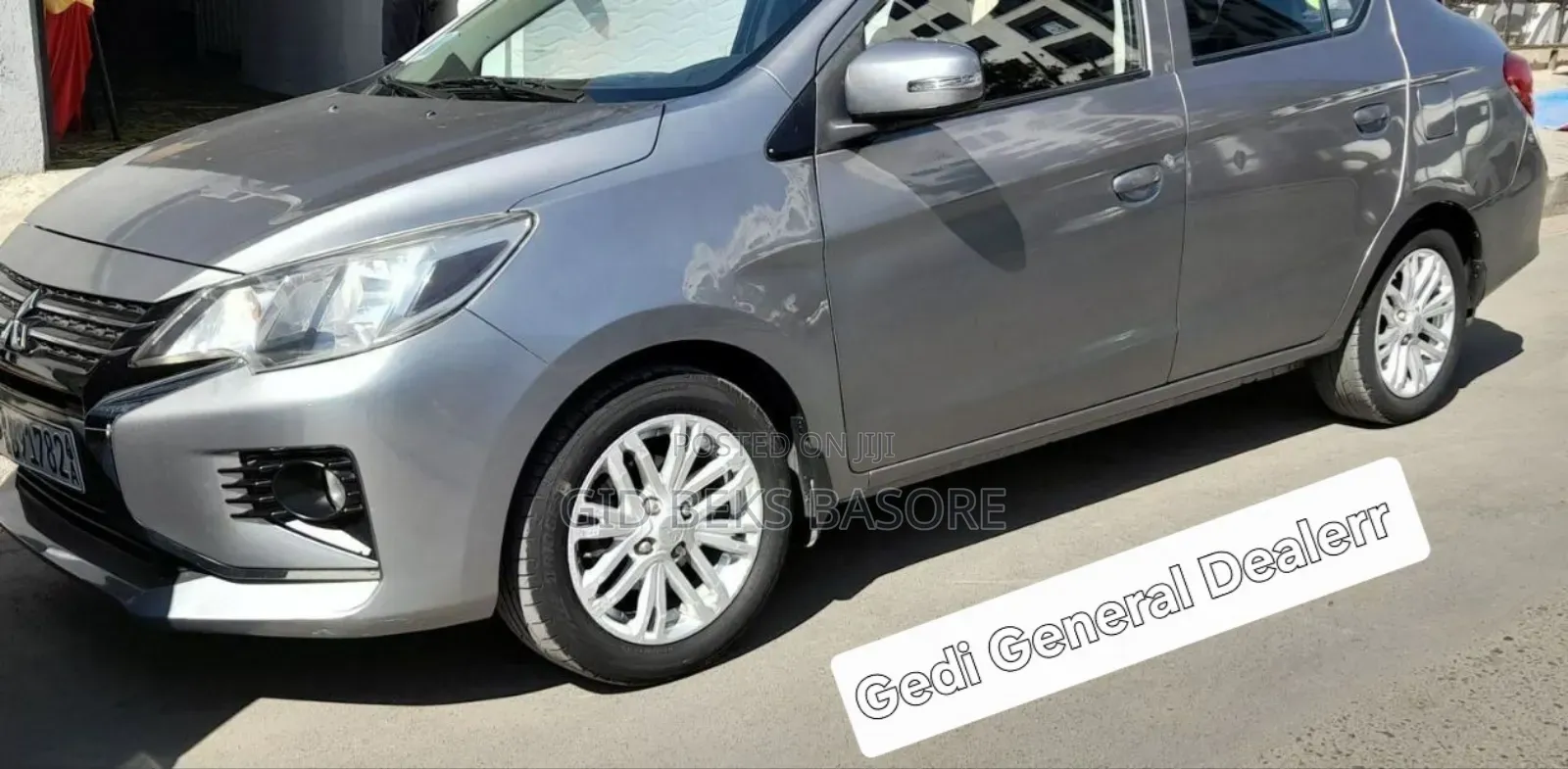 Mitsubishi Attrage 2021 Gray