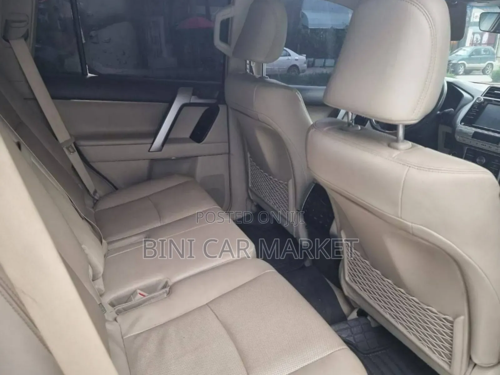 Toyota Land Cruiser Prado 2022 White