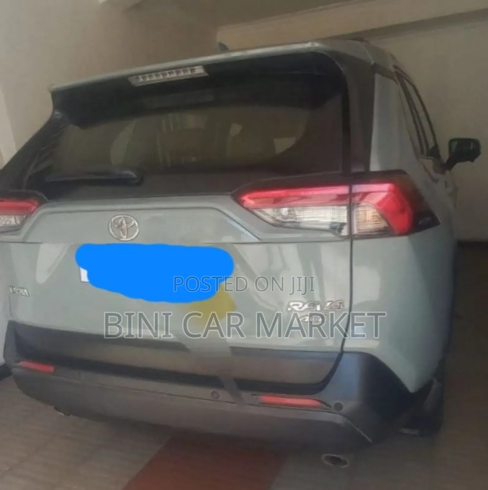 Toyota RAV4 2021 Gray
