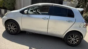 Toyota Yaris 2008 Silver