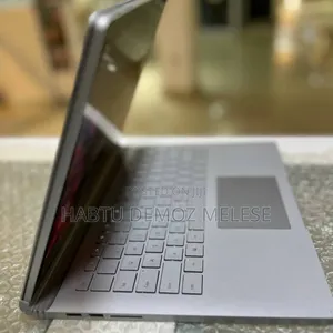 Photo - New Laptop Alienware Area-51m 16GB Intel Core I7 SSD 512GB