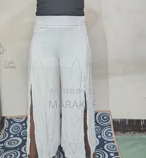 Photo - White Hotpants