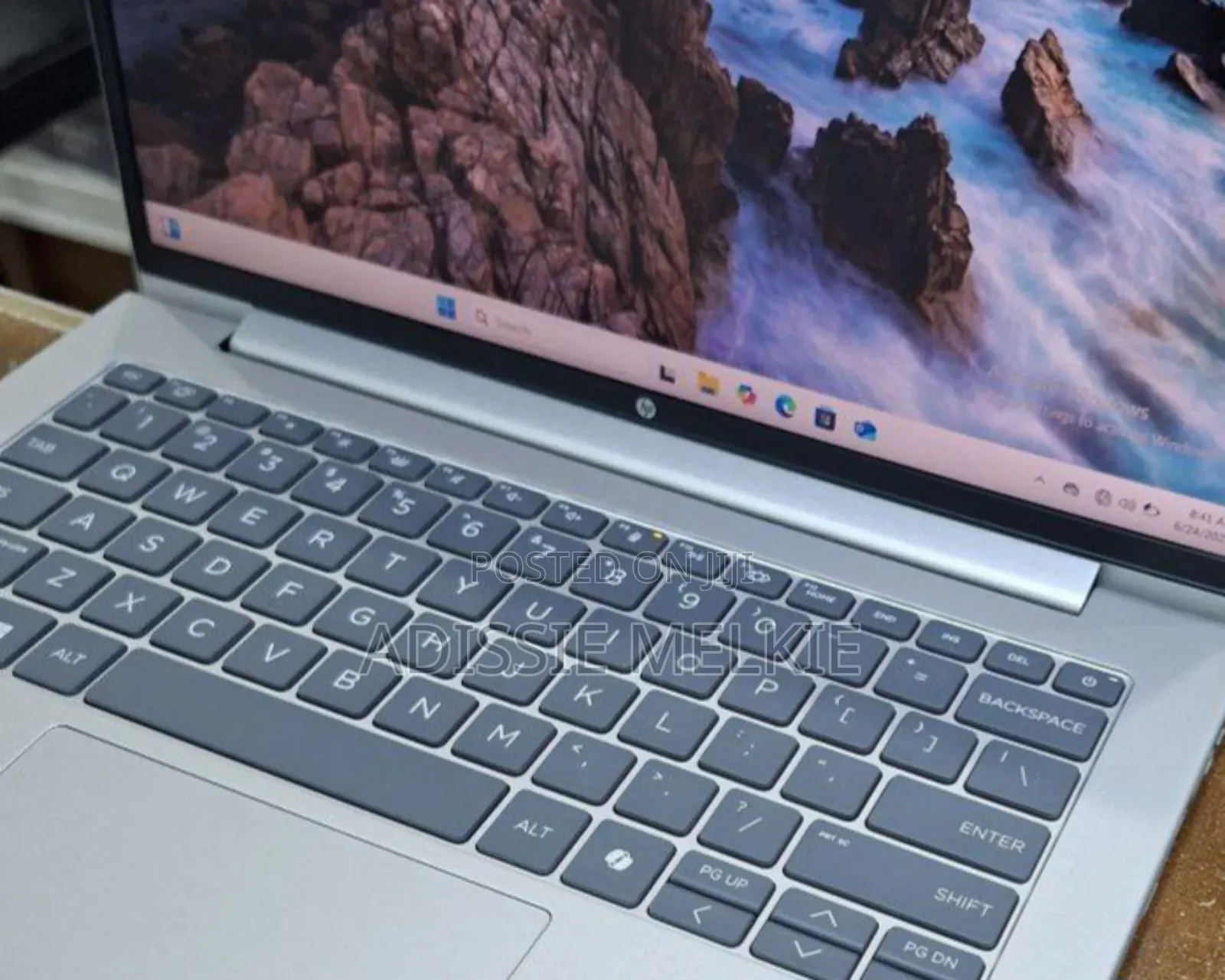 New Laptop HP ProBook 440 16GB Intel Core Ultra 5 SSD 512GB