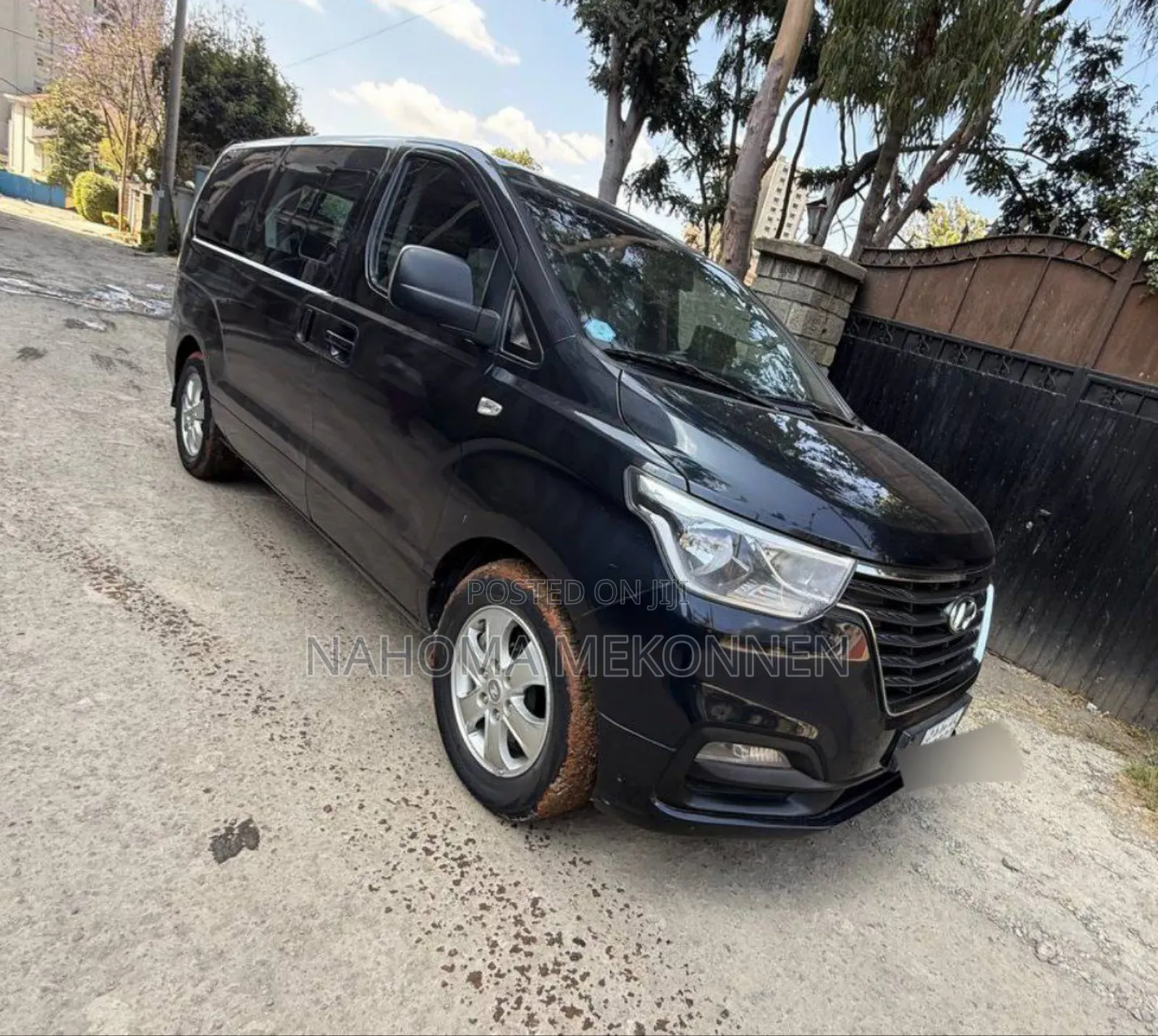 Hyundai Starex 2021 Blue