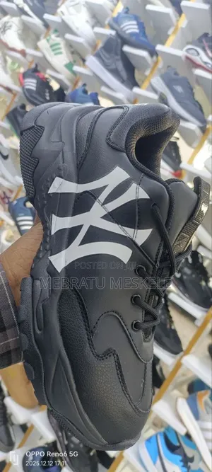 Original Fashionable Shoes Deliveryavailable Availa