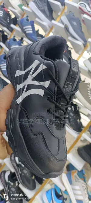 Original Fashionable Shoes Deliveryavailable Availa