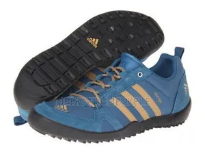 Original Fashionable Shoes በተመጣጣኚ ዋጋ 5,490 Birr