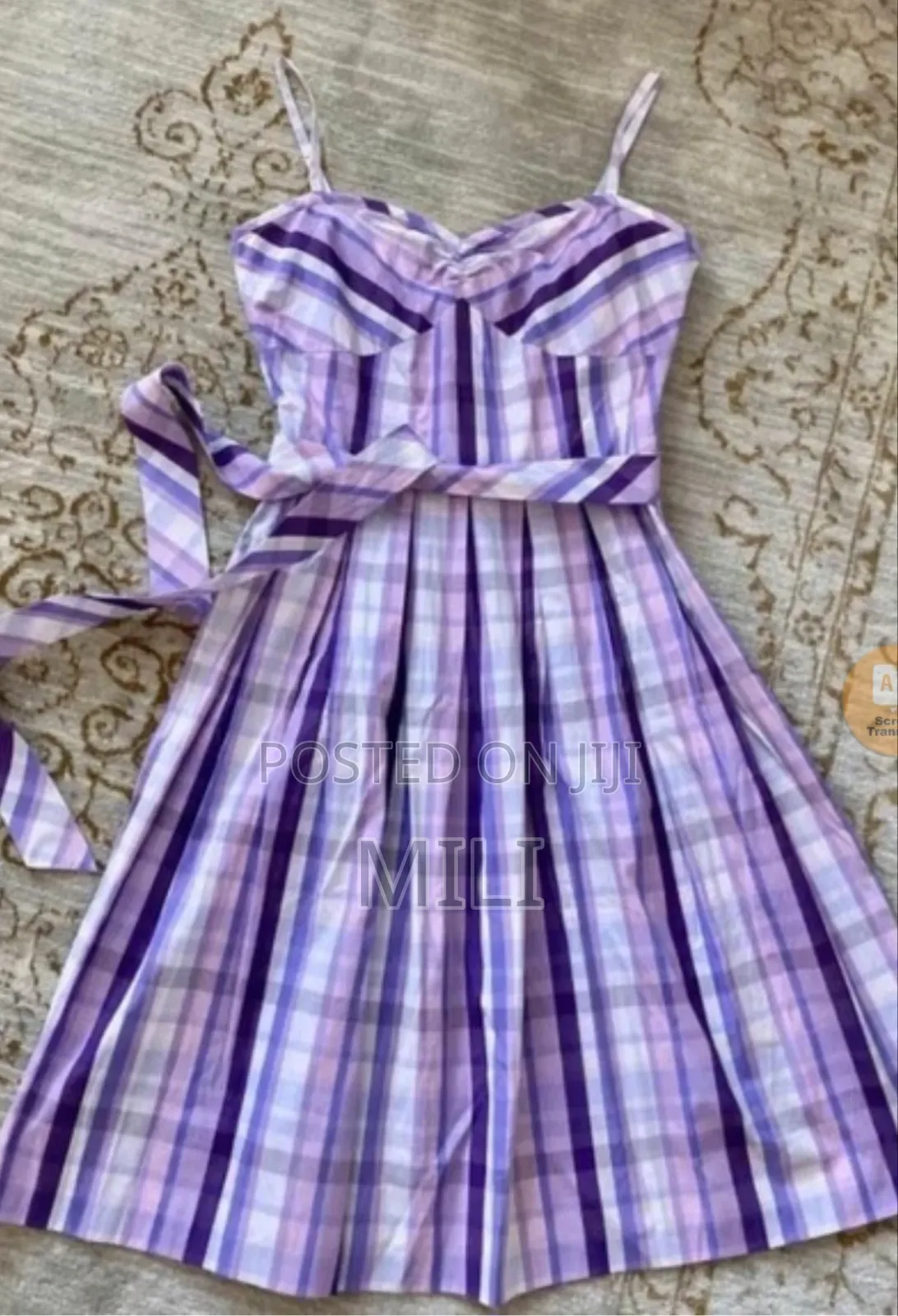 ለየትኛውም ቦታ ቀለል ያለ ቀሚስ