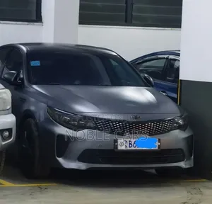 Photo - Kia K5 2016 Gray