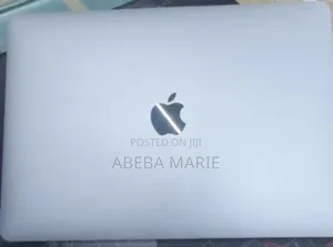 New Laptop Apple MacBook Pro 2022 M2 8GB Apple M2 SSD 256GB