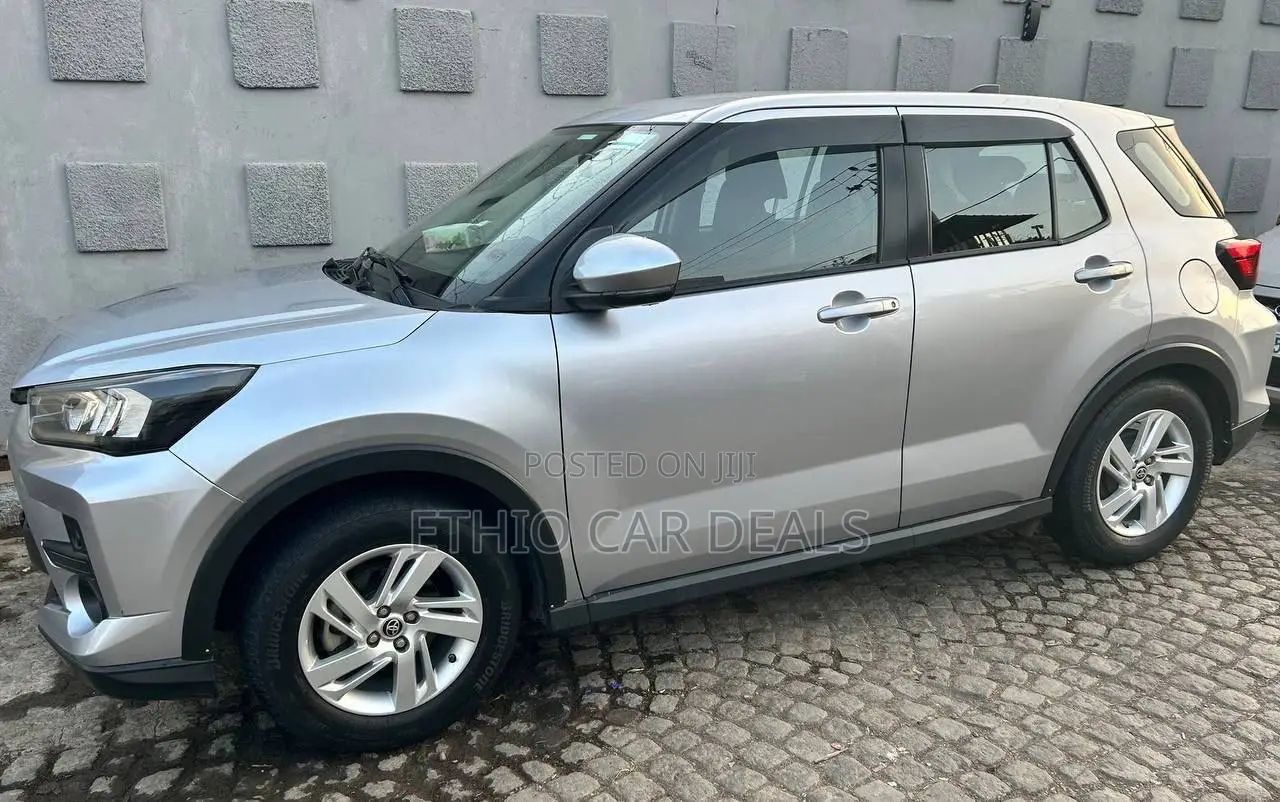 Toyota Raize 1.2 FWD 2022 Silver