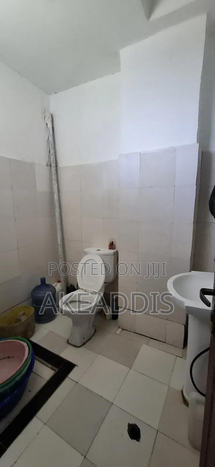 Furnished 1bdrm Condo in Bole Ayat for sale