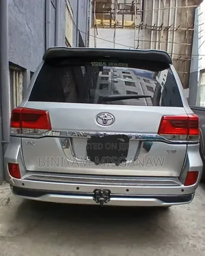 Toyota Land Cruiser 2020 Silver