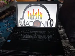 Photo - Laptop Toshiba Satellite C850 8GB Intel Core I3 HDD 500GB