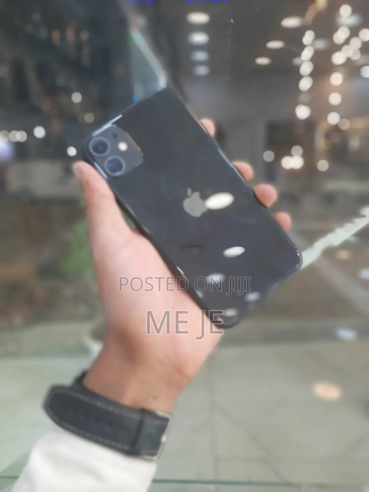 Apple iPhone 11 64 GB