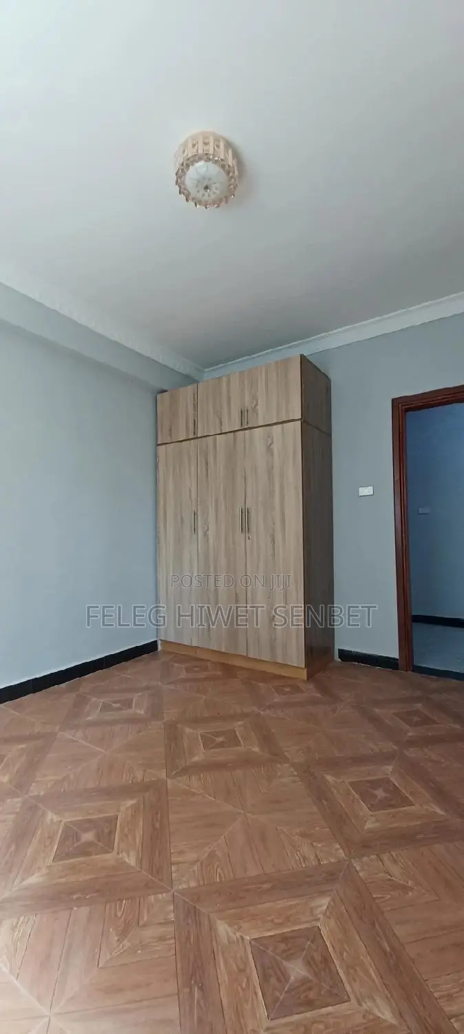 2bdrm Apartment in አአ, Bole for sale