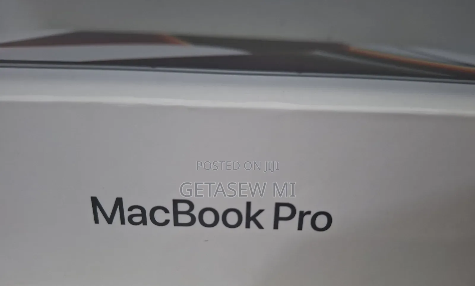 New Laptop Apple MacBook Pro 2021 M1 32GB Apple M1 Max SSD 1T