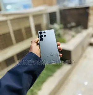 Photo - Samsung Galaxy S23 Ultra 256 GB Green