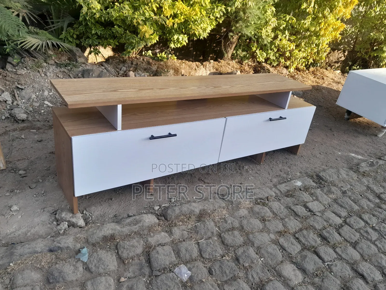Tv Stand 1.80cm Hock