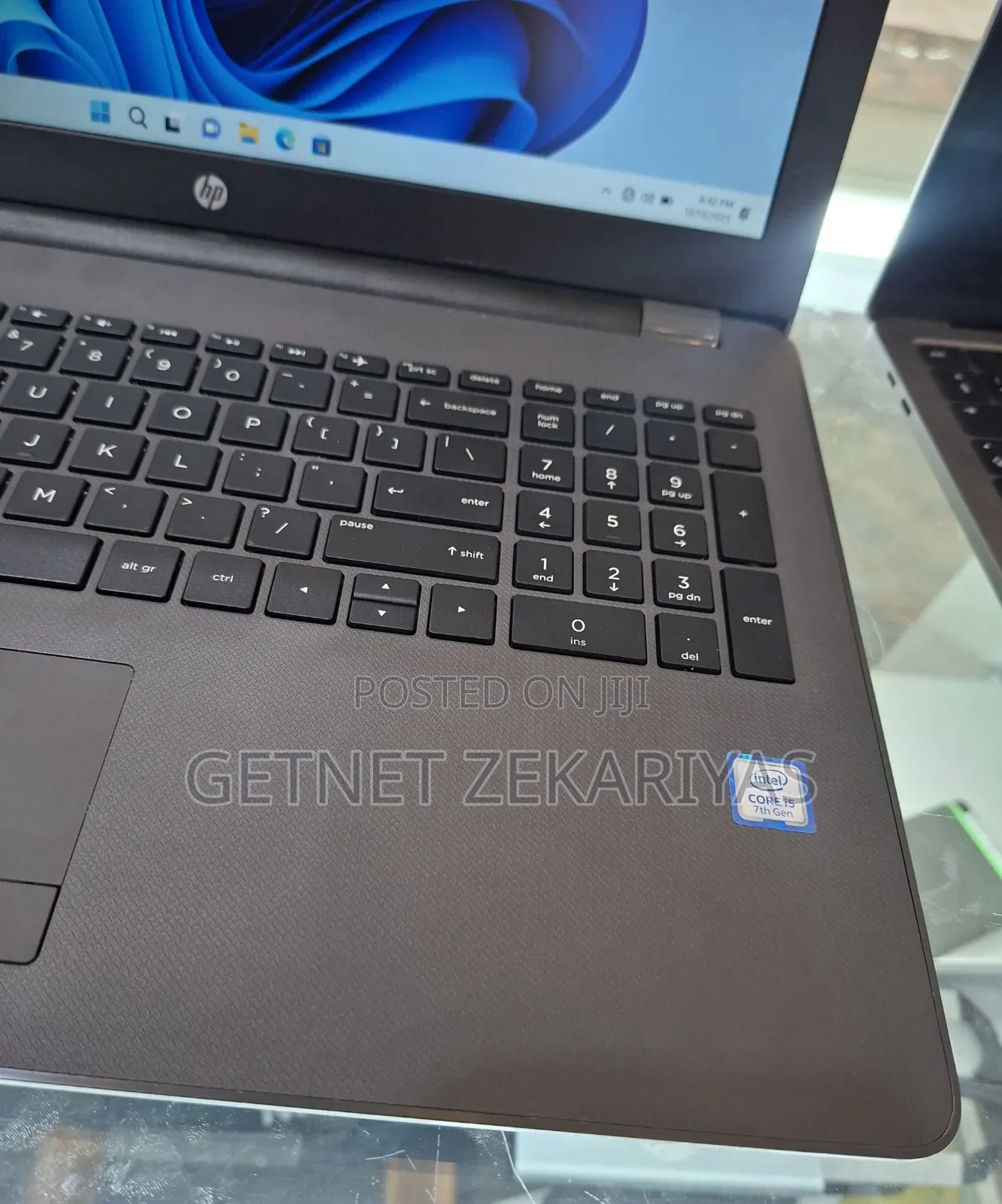 New Laptop HP Stream Notebook 8GB Intel Core I5 HDD 1T